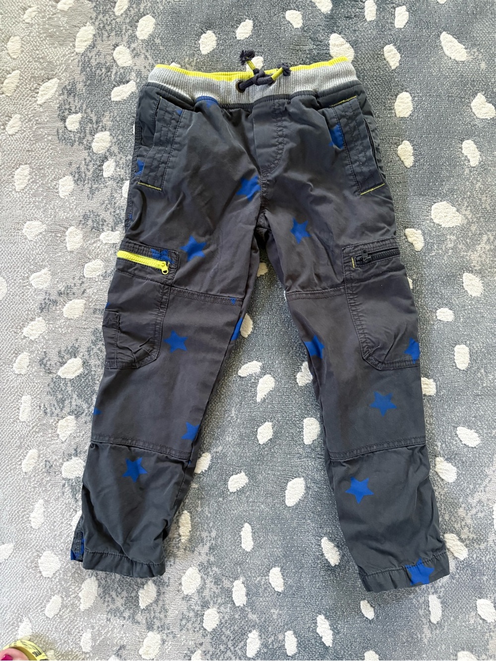 Mini Boden Gray Sweatpants with Blue Star Print and Yellow Trim